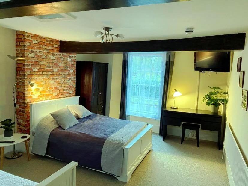 The Dove Inn Micheldever Kültér fotó