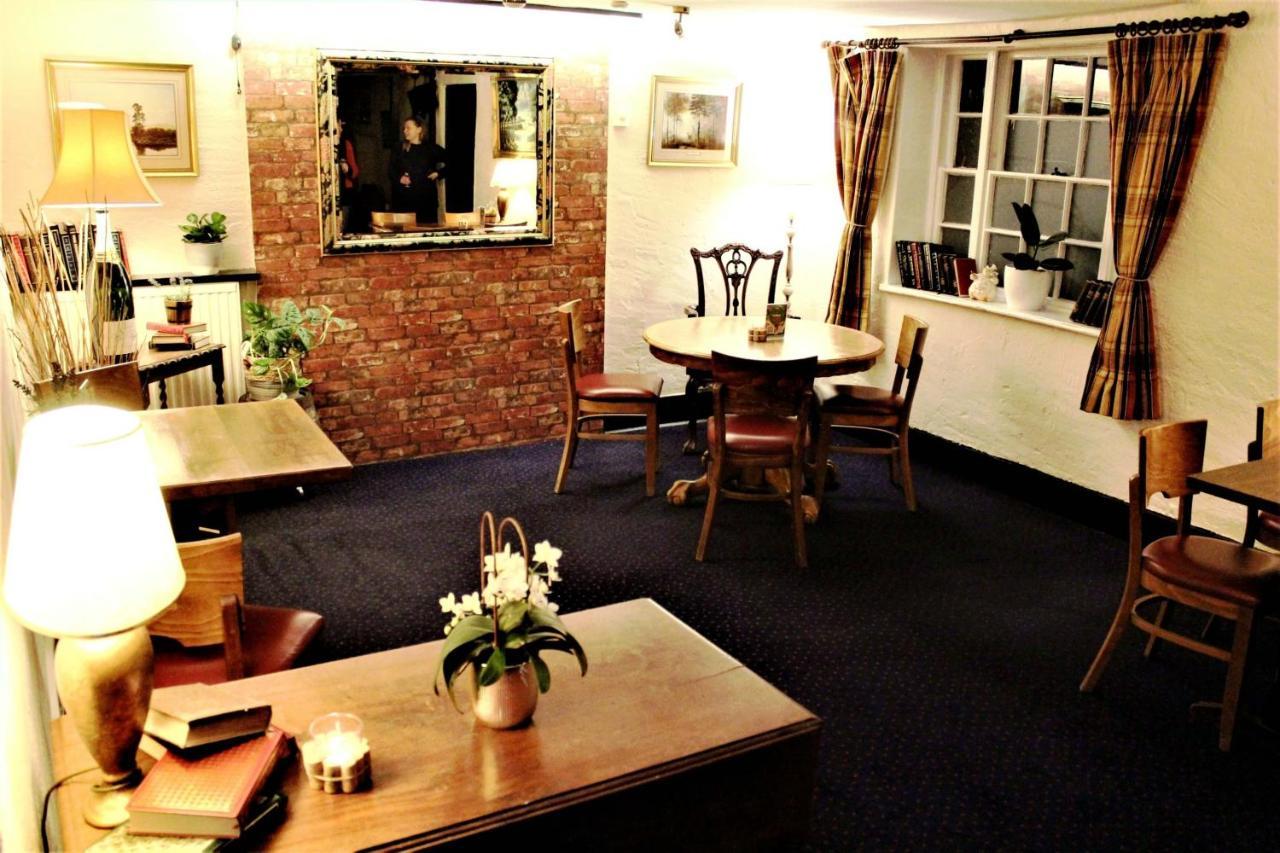 The Dove Inn Micheldever Kültér fotó